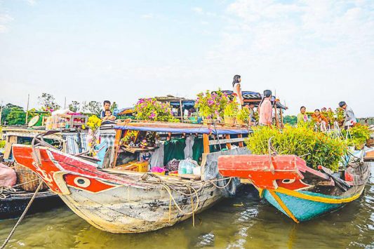 Chợ nổi cái bè tour du thuyền mekong