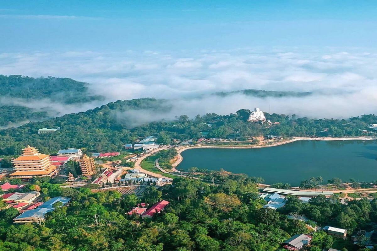 Núi Cấm – Thiên Cấm Sơn Núi Cấm – Thiên Cấm Sơn