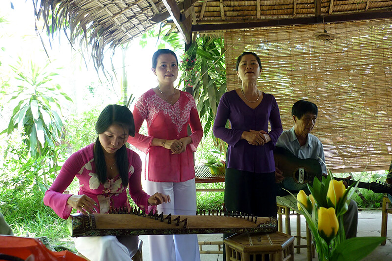 Thiết kế tour miền tây theo yêu cầu