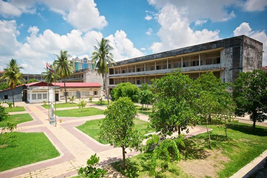 Toul Svay Prey S21 tour du thuyền sông mekong