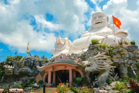 Tour Châu Đốc - Miếu Bà Chúa Xứ 1 Ngày 1 Đêm