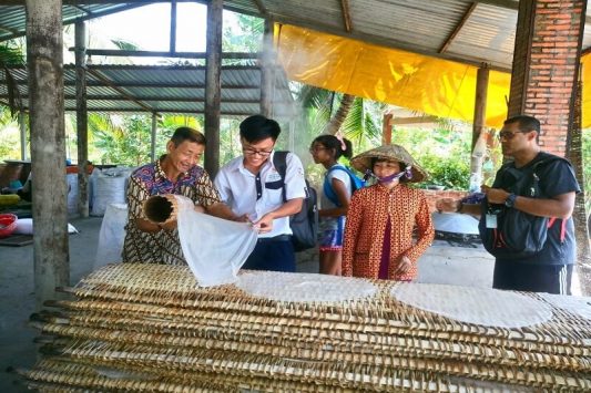 Tour du thuyền mekong miền tây 3 ngày 2 đêm