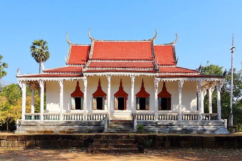 Wat Kampong Tralach Leu tour du thuyền mekong
