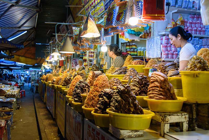 Mua sắm tại chợ Châu Đốc An Giang