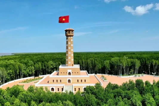 Tour Miền Tây Lễ 30/4: Mỹ Tho - Bến Tre - Cần Thơ - Sóc Trăng - Bạc Liêu - Cà Mau